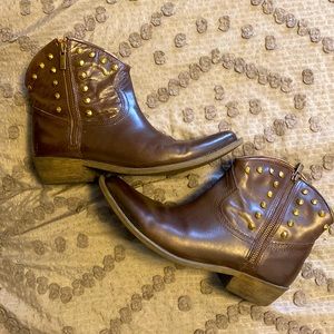 Lucky Brand Ankle Booties